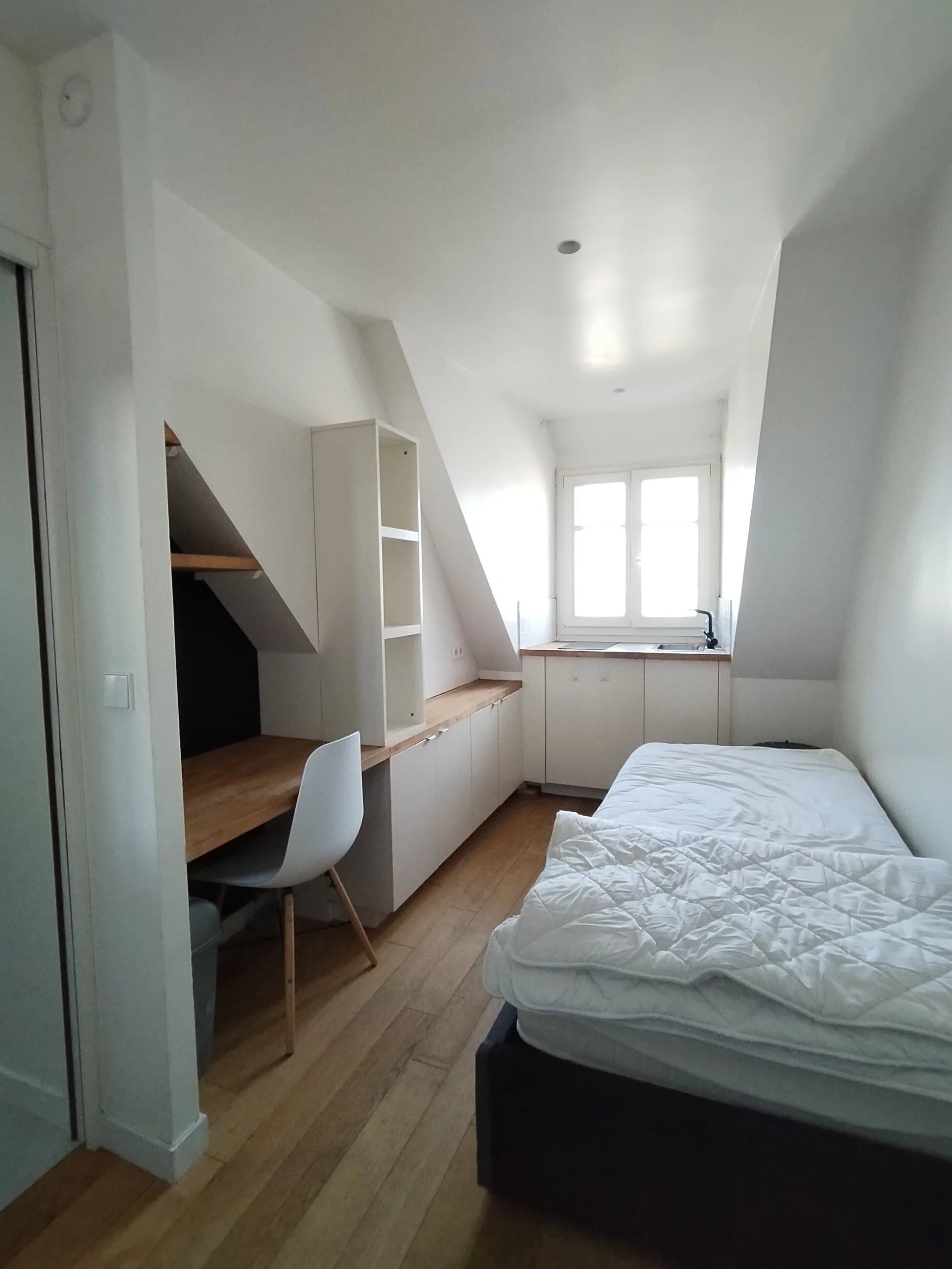 Appartement 1 pièce 11 m² · à Paris · 11 m² · 130 000 €